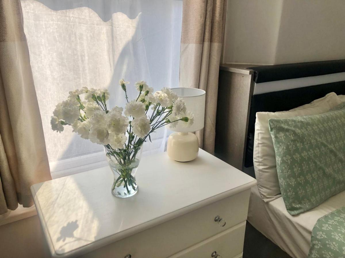 4Alma St Apartment Plymouth Ngoại thất bức ảnh