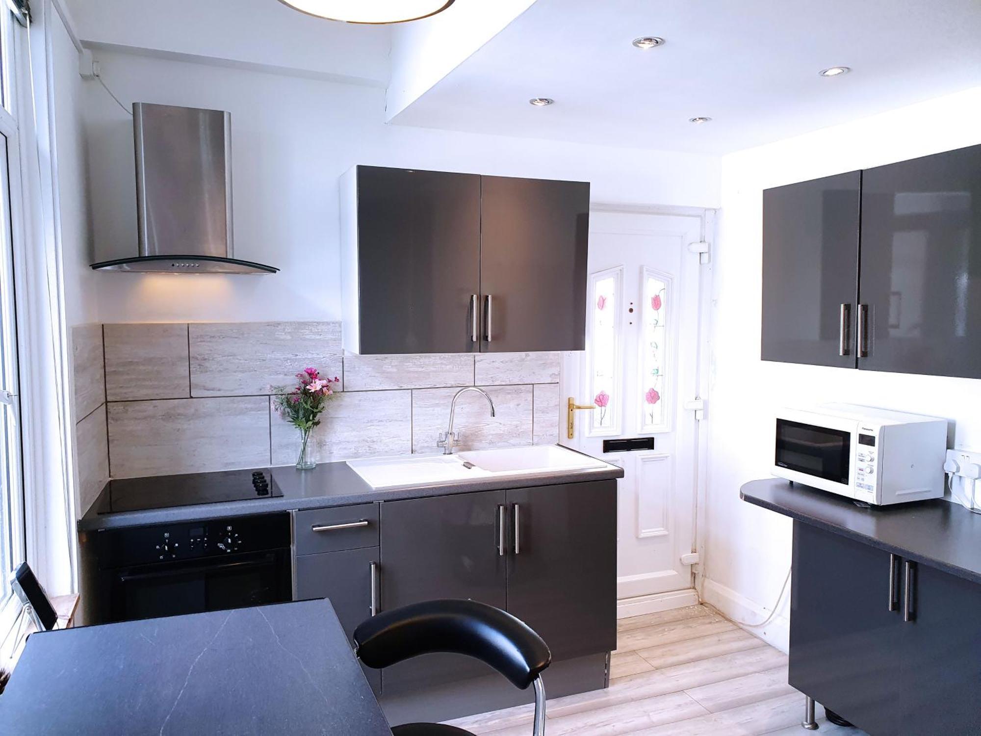 4Alma St Apartment Plymouth Ngoại thất bức ảnh